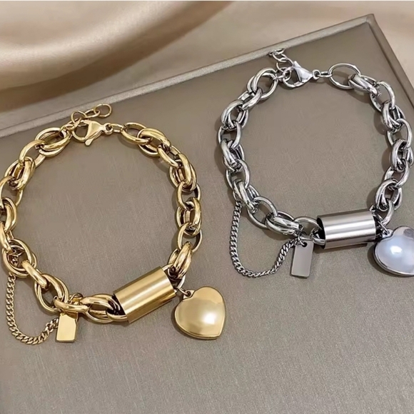 Silver Heart Charm Bracelet - Picture 2 of 3